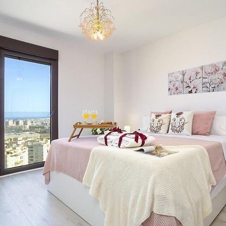 -Malagasunapts-Skygarden Teatinos Pool Playground Buitenkant foto
