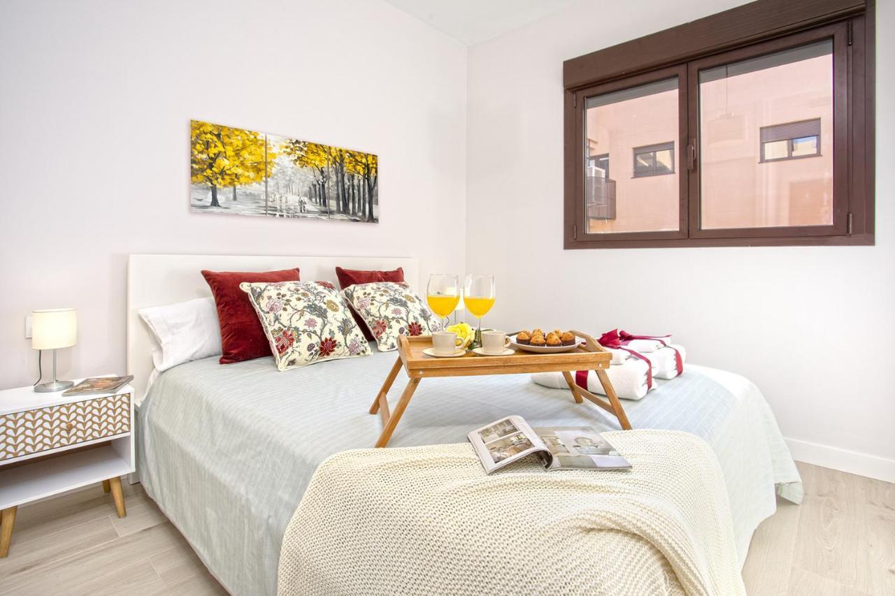 -Malagasunapts-Skygarden Teatinos Pool Playground Buitenkant foto